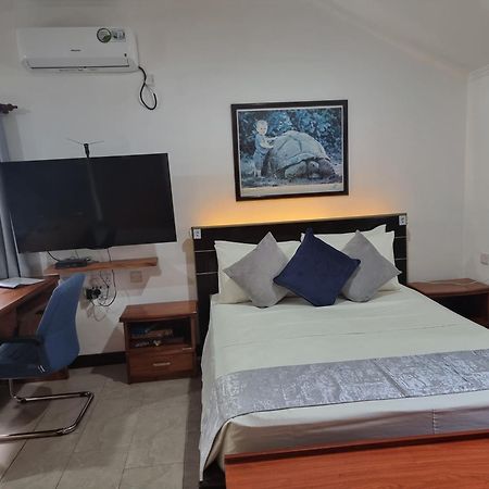 The Drake Seaside Apartment - Studio Bel Ombre Ngoại thất bức ảnh
